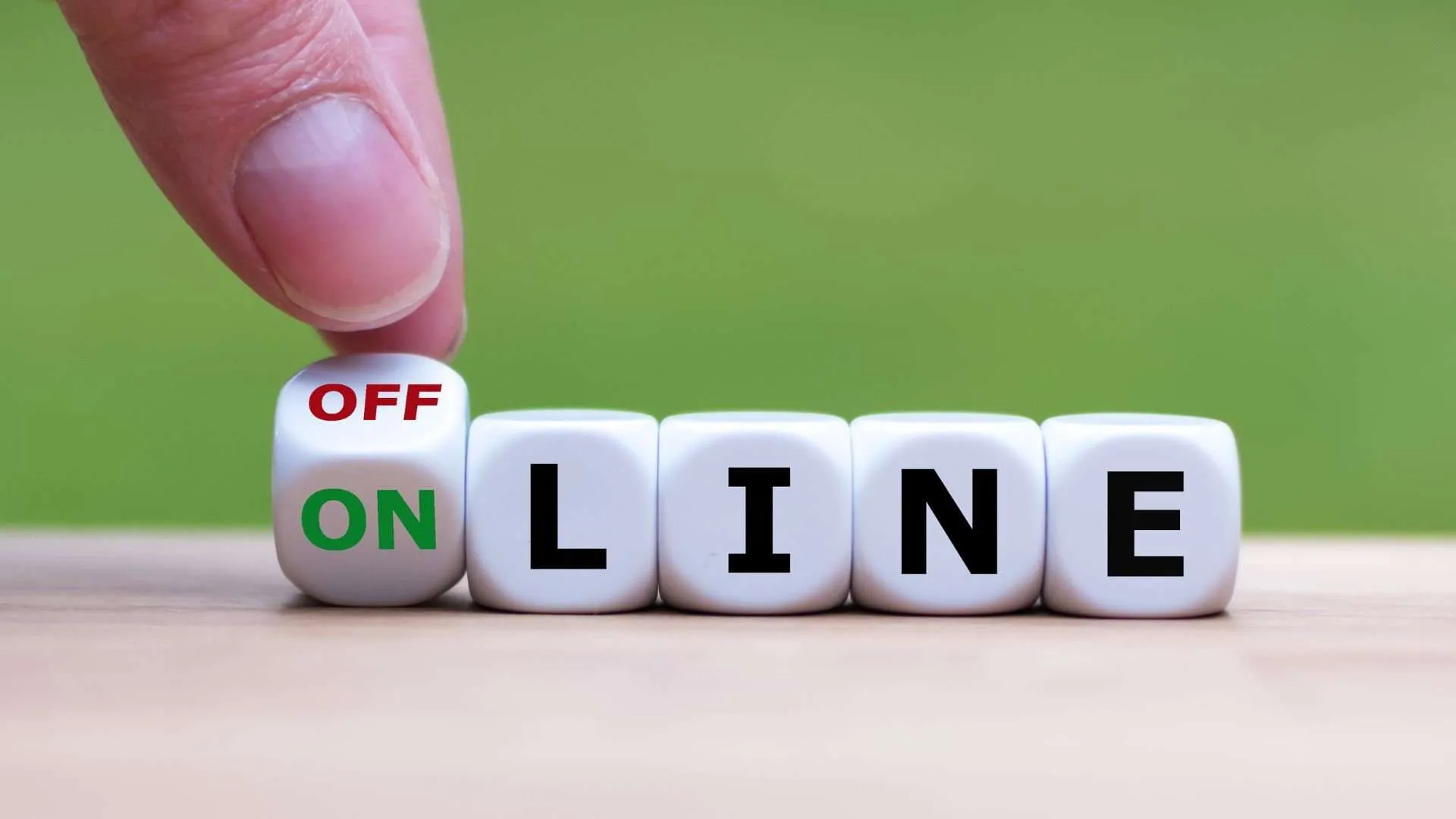 The Future of Education: Online vs. Offline